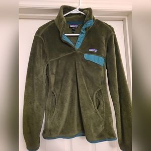 Women's Patagonia Pullover size M